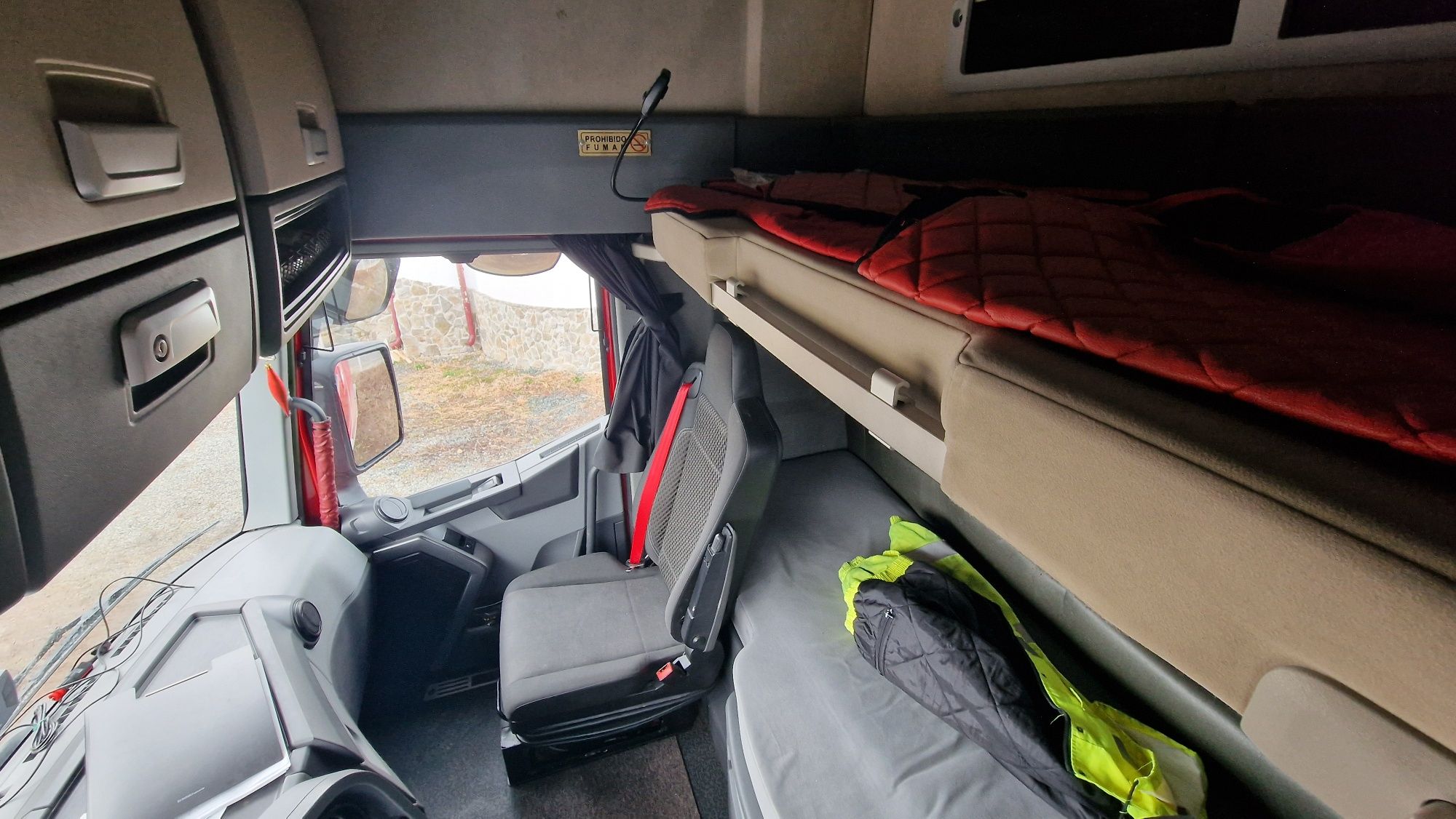 Vand/Predau Leasing Renault T480 HighCabin 2018_Xenon_Laneassist_Retar