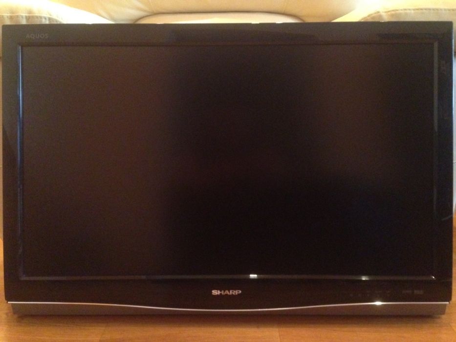 LCD Sharp Aquos TV