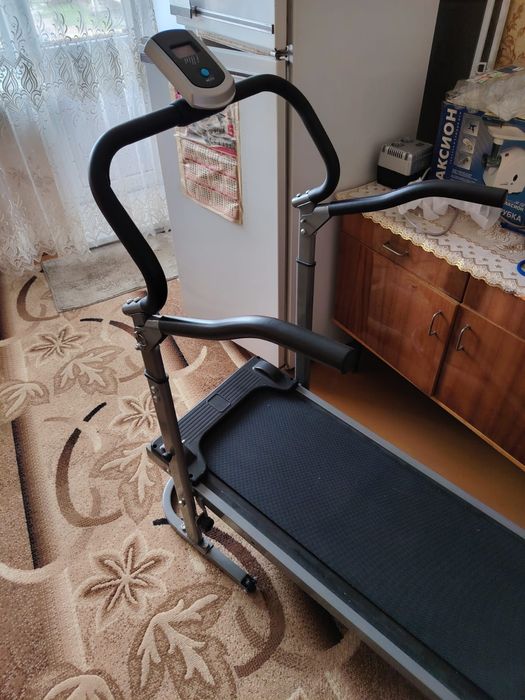 Беговая дорожка механическая
