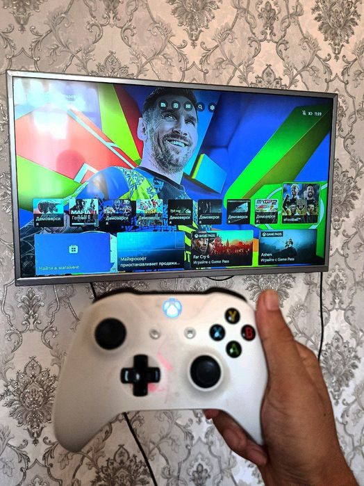 Xbox one 1 TB qora