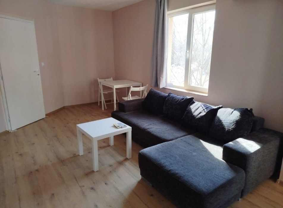 Редута едностаен 800лв