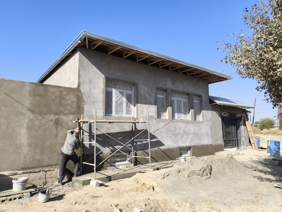 Янги Ховли Уй сотилади