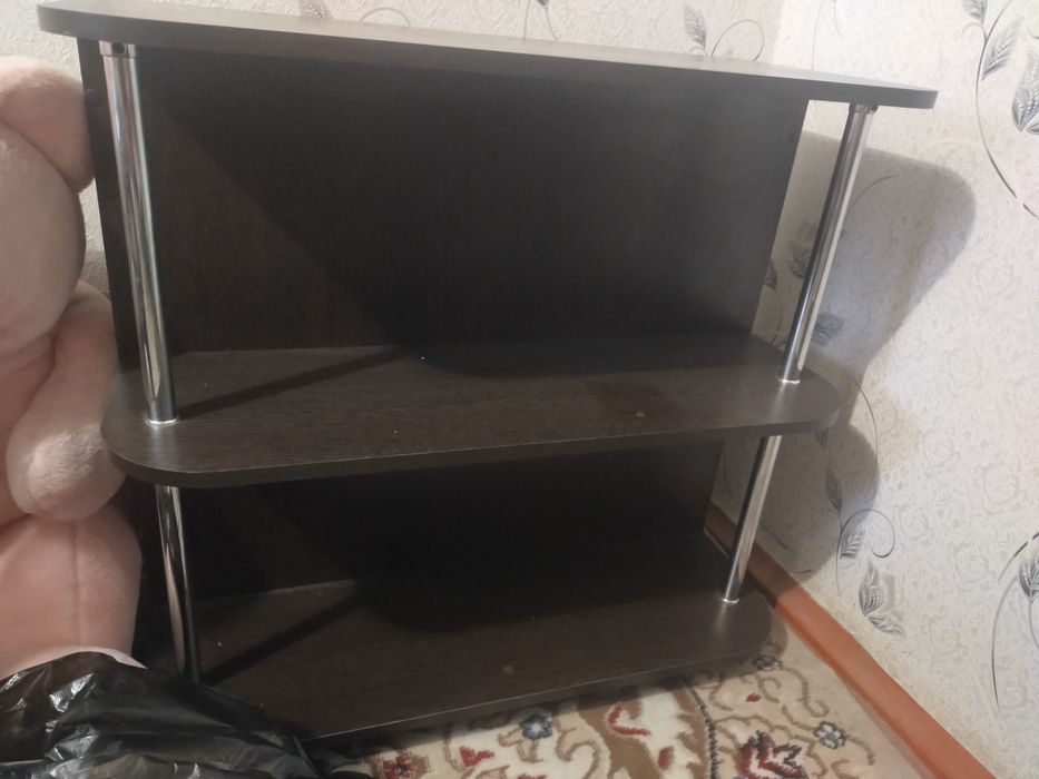 Продам стол книжка