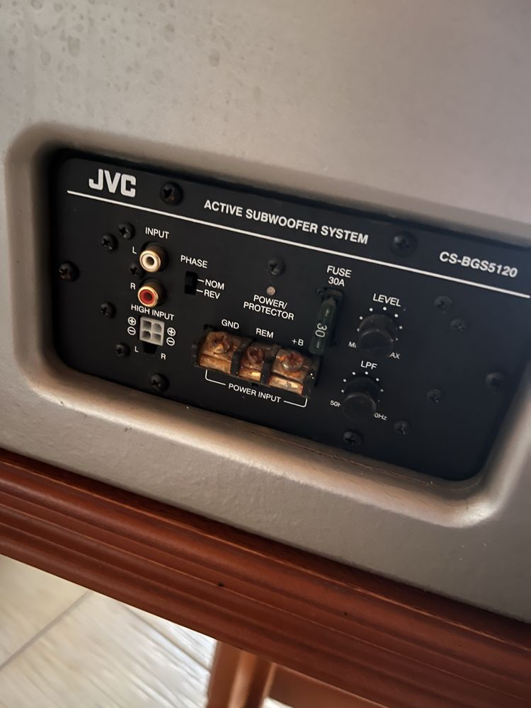 Продам сабвуфер JVC