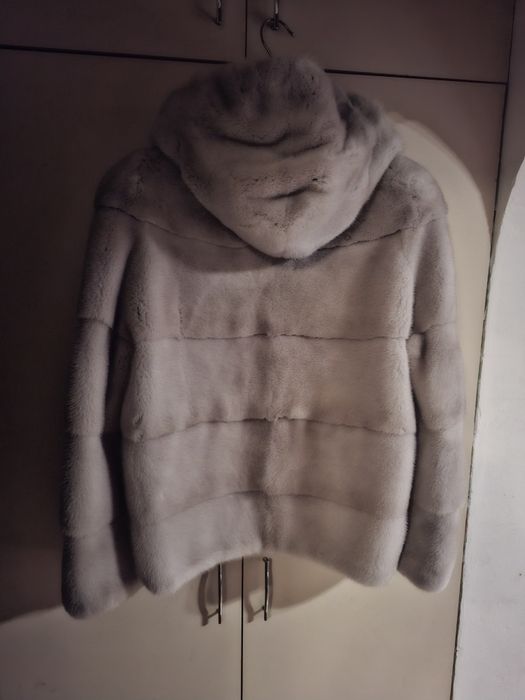 Haina de vizon cu gluga