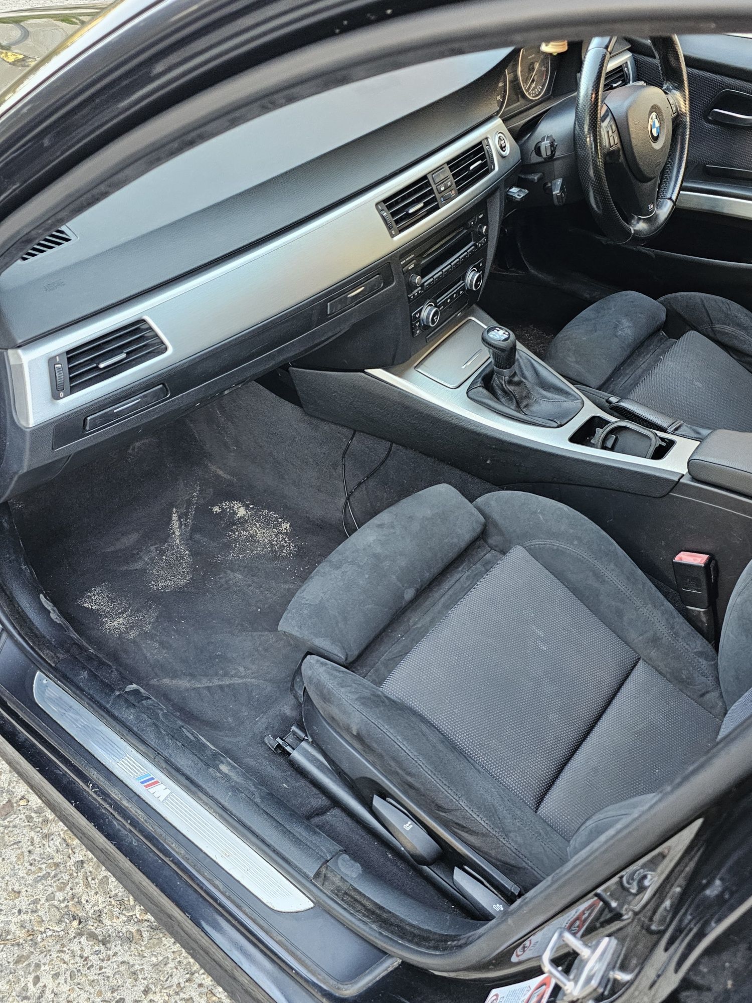 Рекаро салон бмв е91 алкантара. Recaro bmw e91