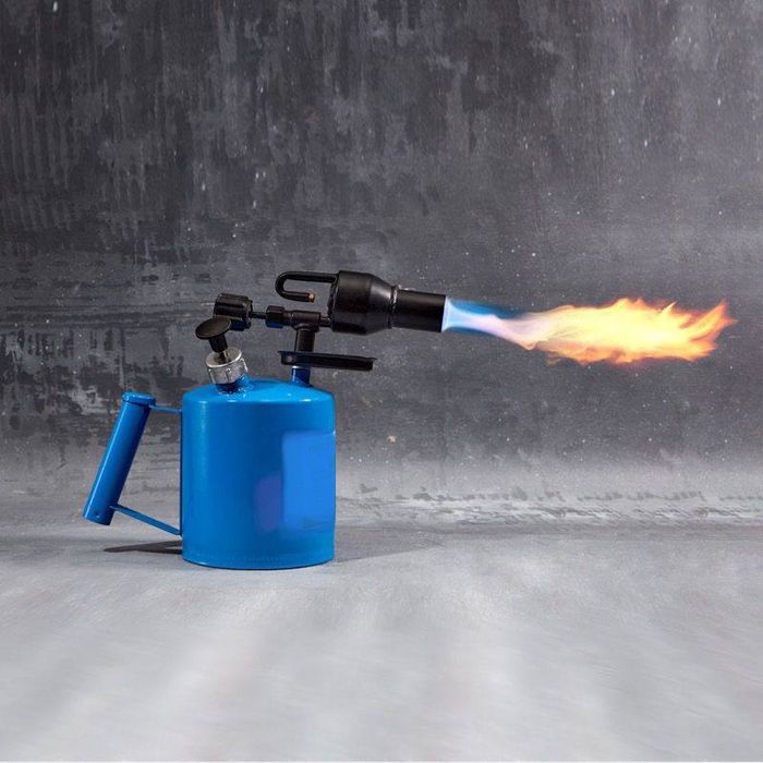 Паяльная лампа 2 литра Россия