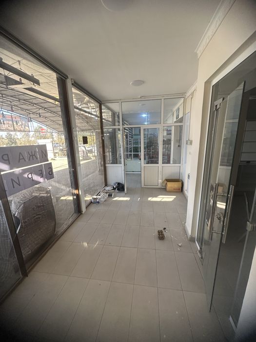 Ijaraga beriladi apteka va kichik bizneslar uchun mòljallangan