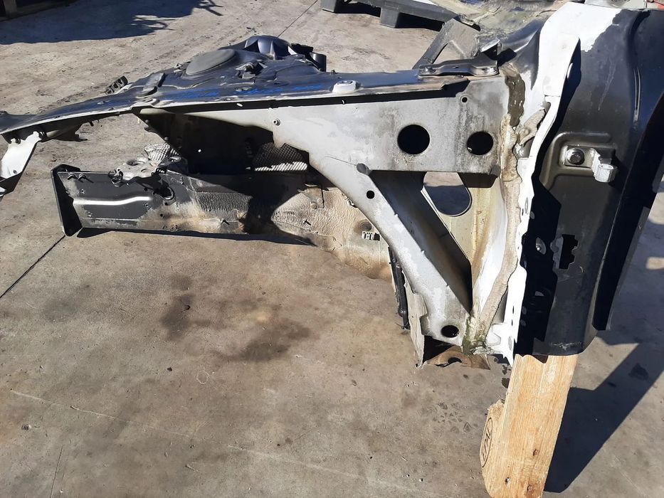 onjeron cu semi aripa stanga fata audi a7 4g 3.0 tdi cla