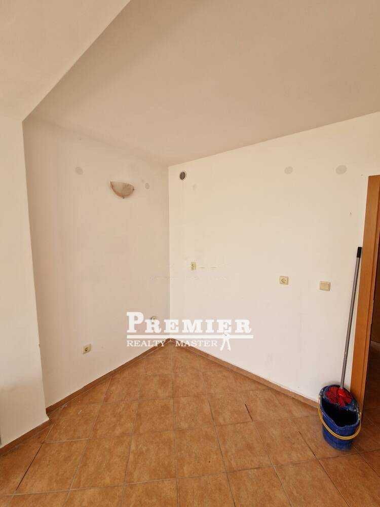 Продава се Двустаен апартамент в Свети Влас - 75 кв.м за 734 €/кв.м - Снимка #1