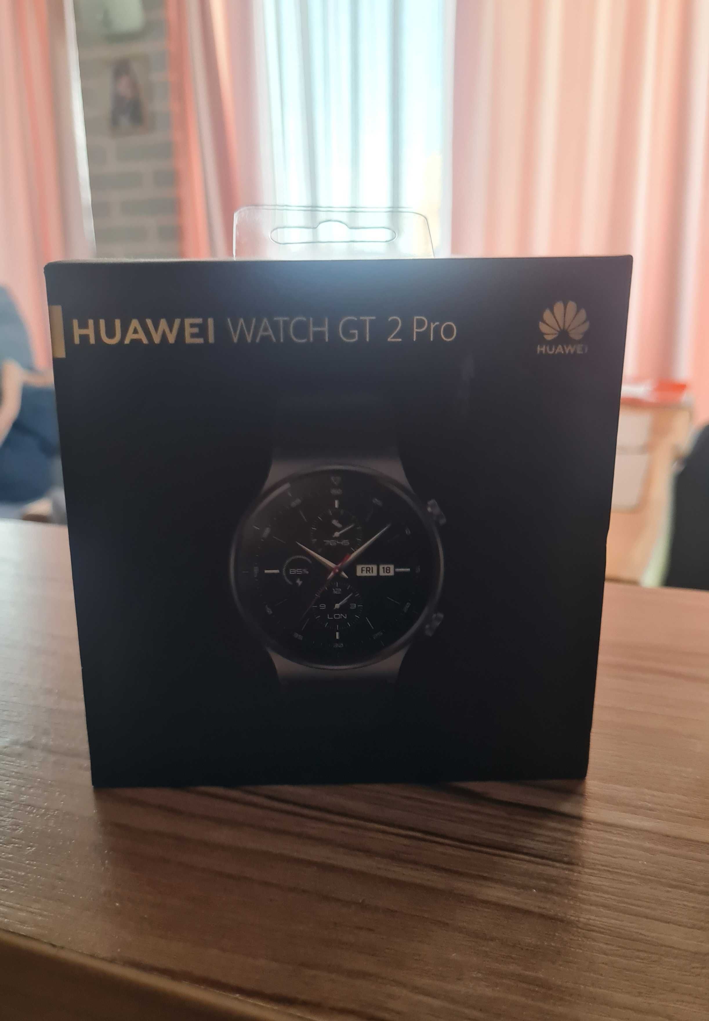 Смарт часовник Huawei Watch GT 2 Pro