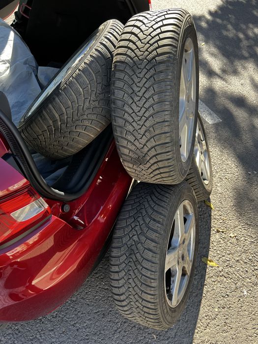 Vand Set Jante echipate cu cauciucuri de iarna