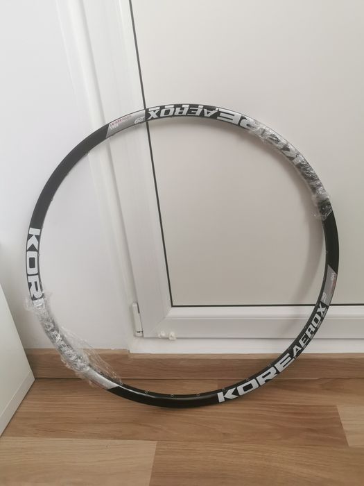 Jantă Kore AEROX Black 29'', 32 găuri - 2 buc