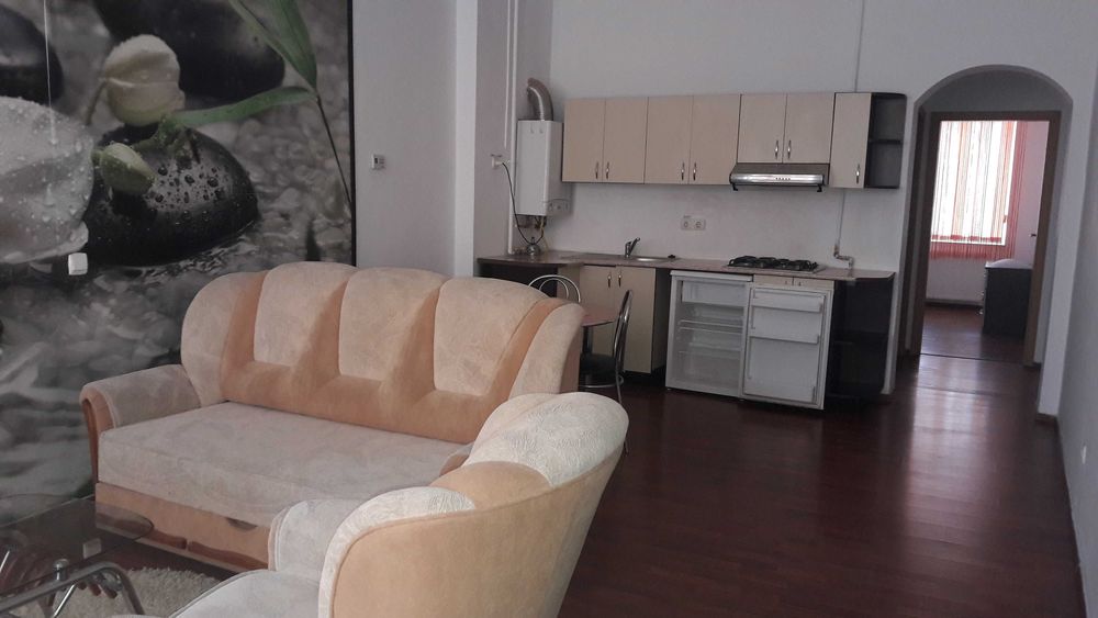 Ultracentral apartament 2 camere de inchiriat