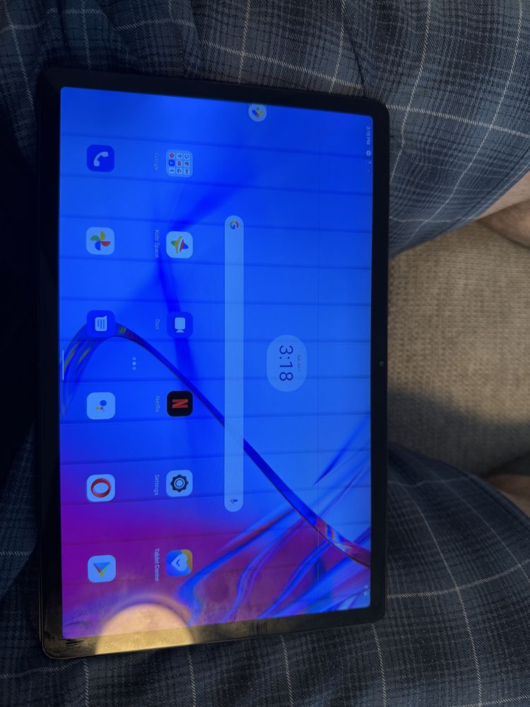 Lenovo tab P11 ecran defect