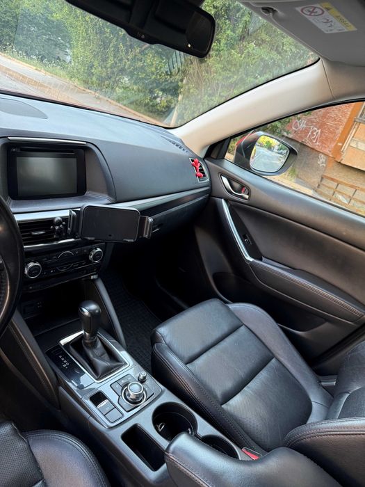 Продавам Mazda CX-5 Ultimate в отлично състояние