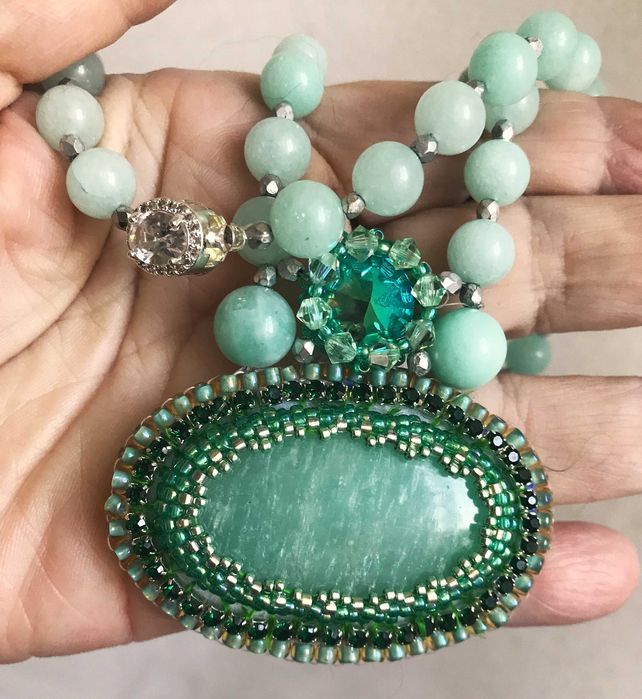 Colier handmade cu amazonit caboson si pietre de amazonit