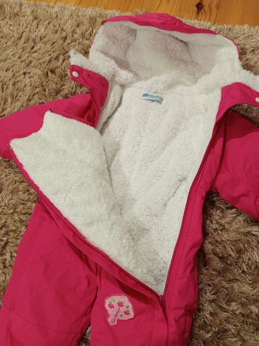 Космонавт 18 м момиче