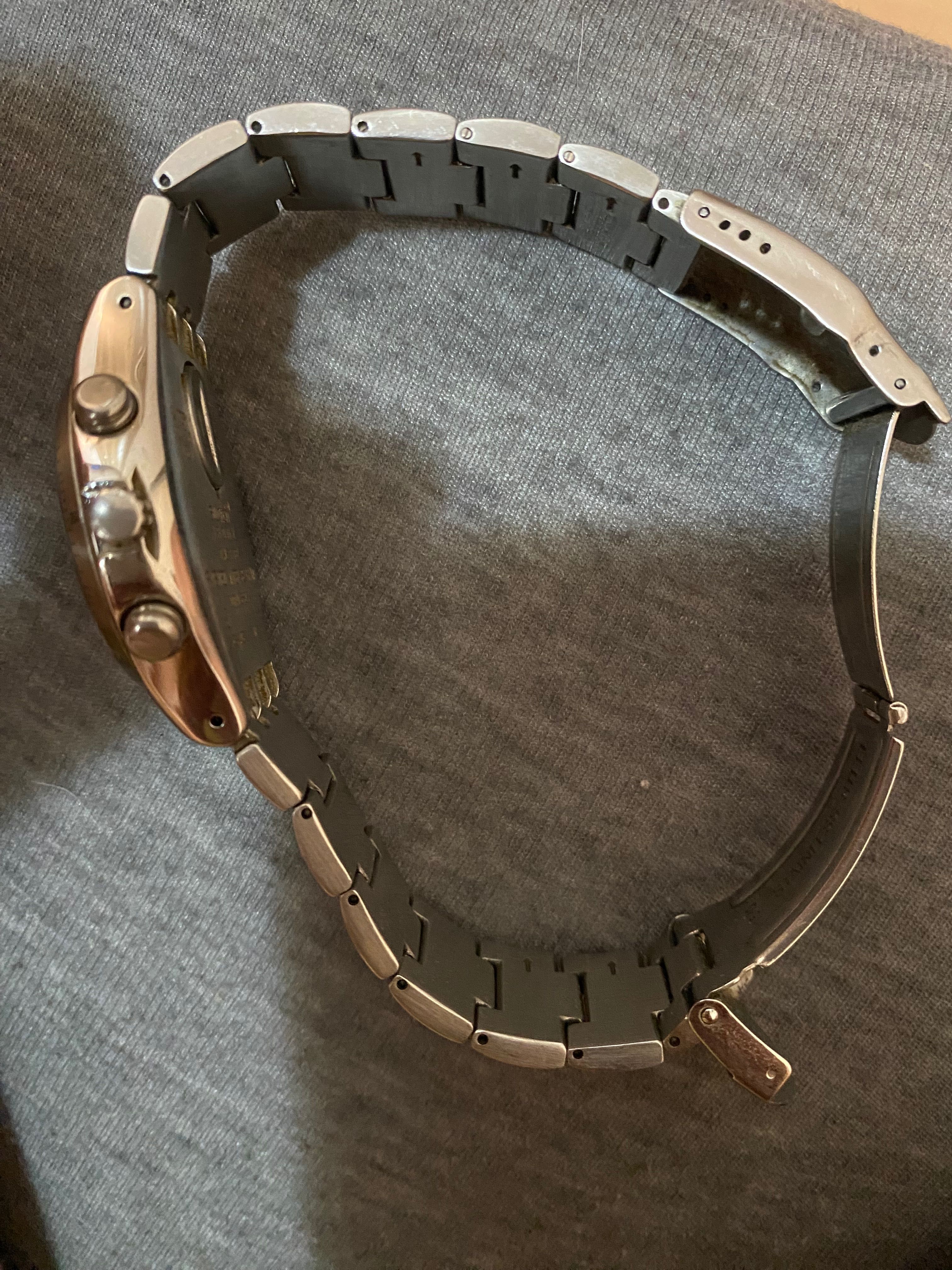 ръчен часовник swatch