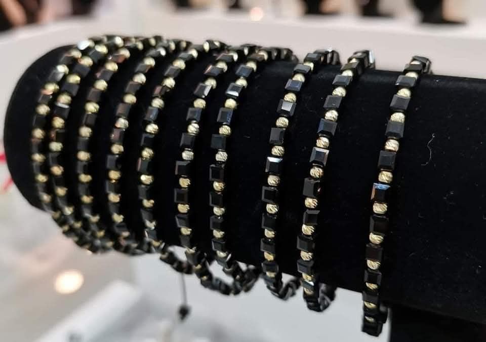 Злато на конец-гривни