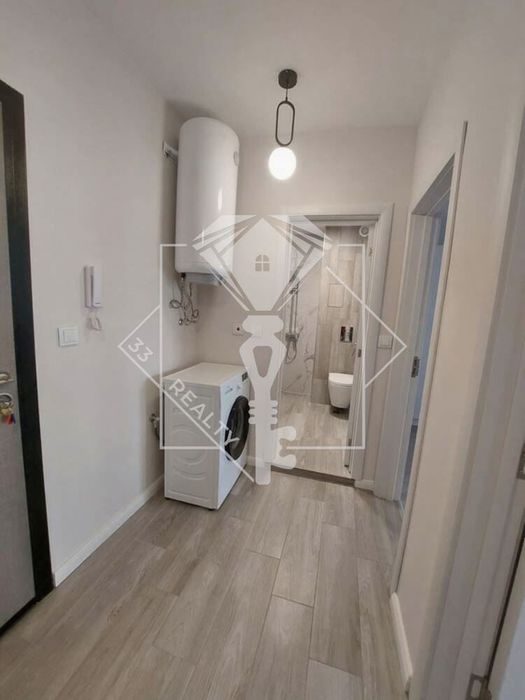 Продава се Двустаен апартамент в Пловдив, Гагарин - 75 кв.м за 2000 €/кв.м - Снимка #5