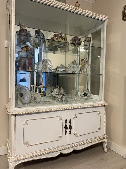 Mobila lemn alba reconditionata