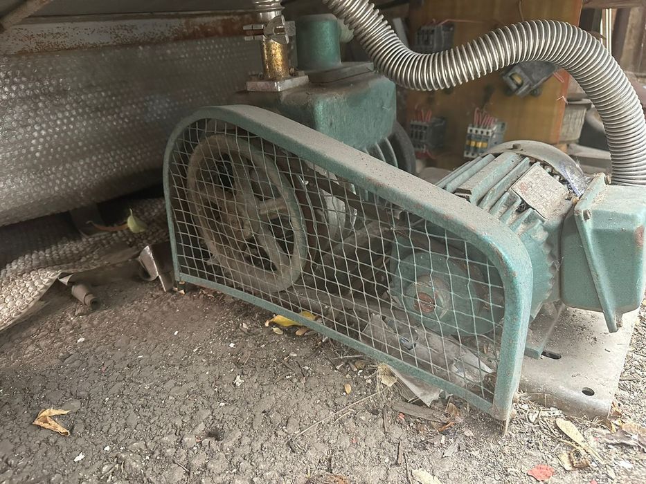 Продам новый Тихоходный вакуумный насос, компрессор