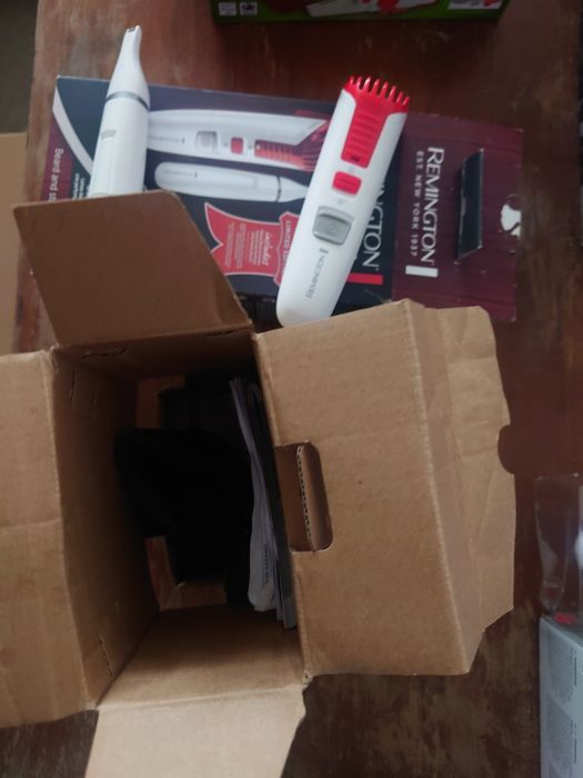 Комплект тример Remington за брада и коса