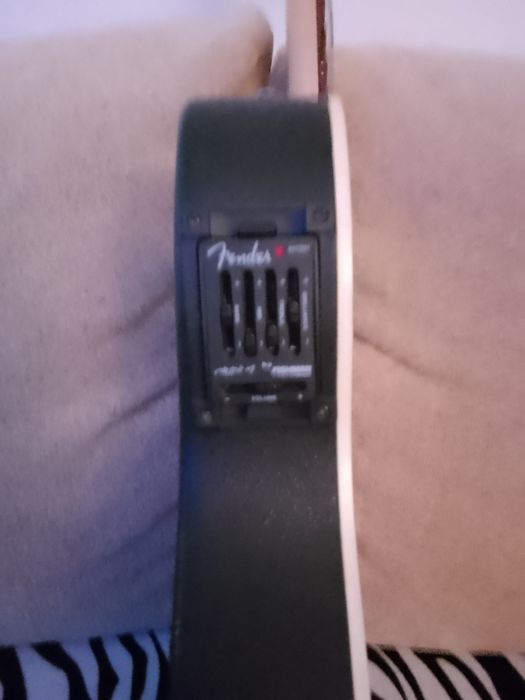 Китари . Fender Telecaster Jonson ..Fender Telecoustic
