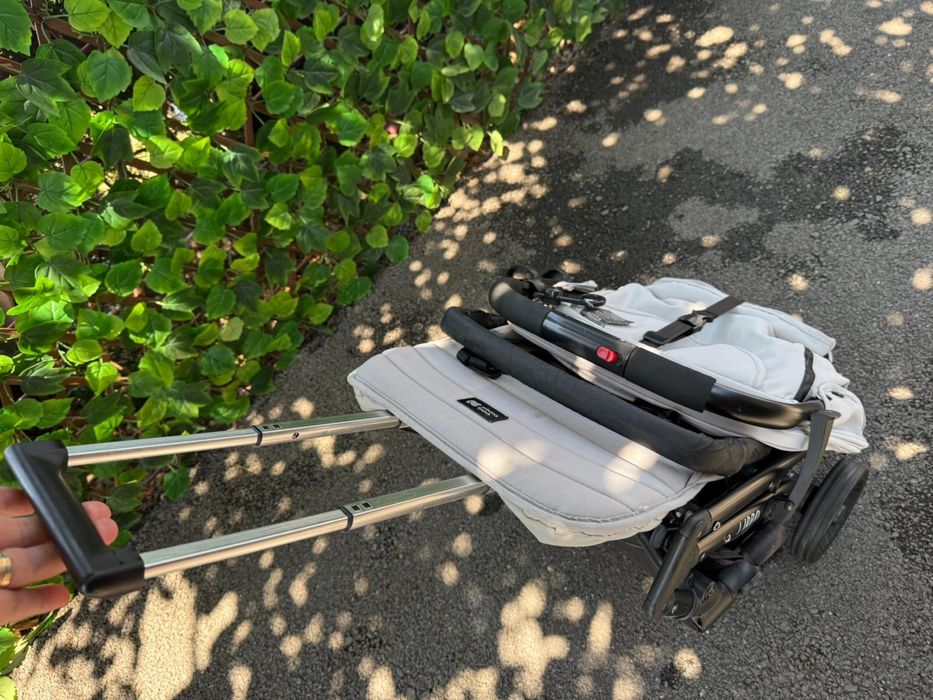 Carucior sport copii ultra pliant Kikkoboo gri