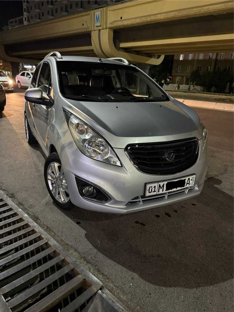 Spark Mexanika Ravon R2