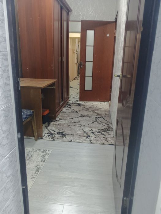 Продается 1*2/8/9 +кладовая 10кв.м на юнусабад 16кв