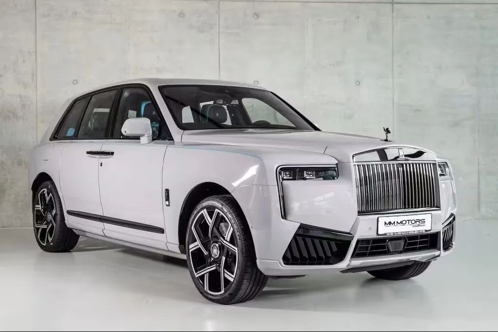 Rolls-Royce Cullinan Rolls-Royce Cullinan BLACK BADGE Facelift 4 Seats / GUCCI