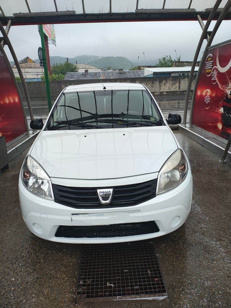 Dacia Sandero 2012