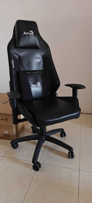 Scaun gaming Aerocool Admiral Black