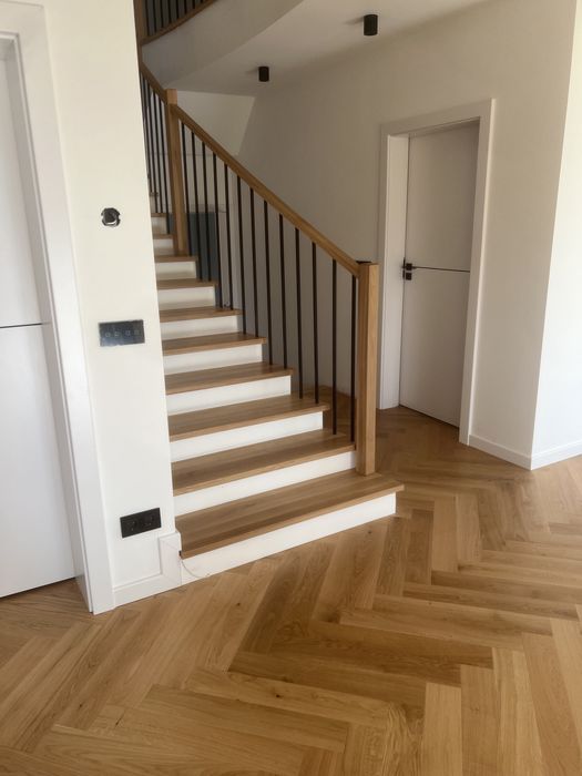 Trepte lemn / scari lemn / balustrade