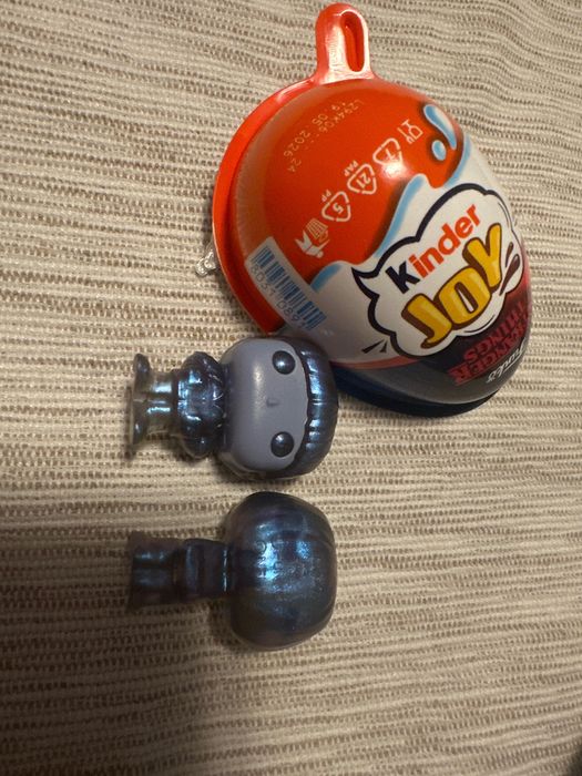 VÂND/SCHIMB - Will răsturnat - Stranger Things (Figurina Kinder Joy)