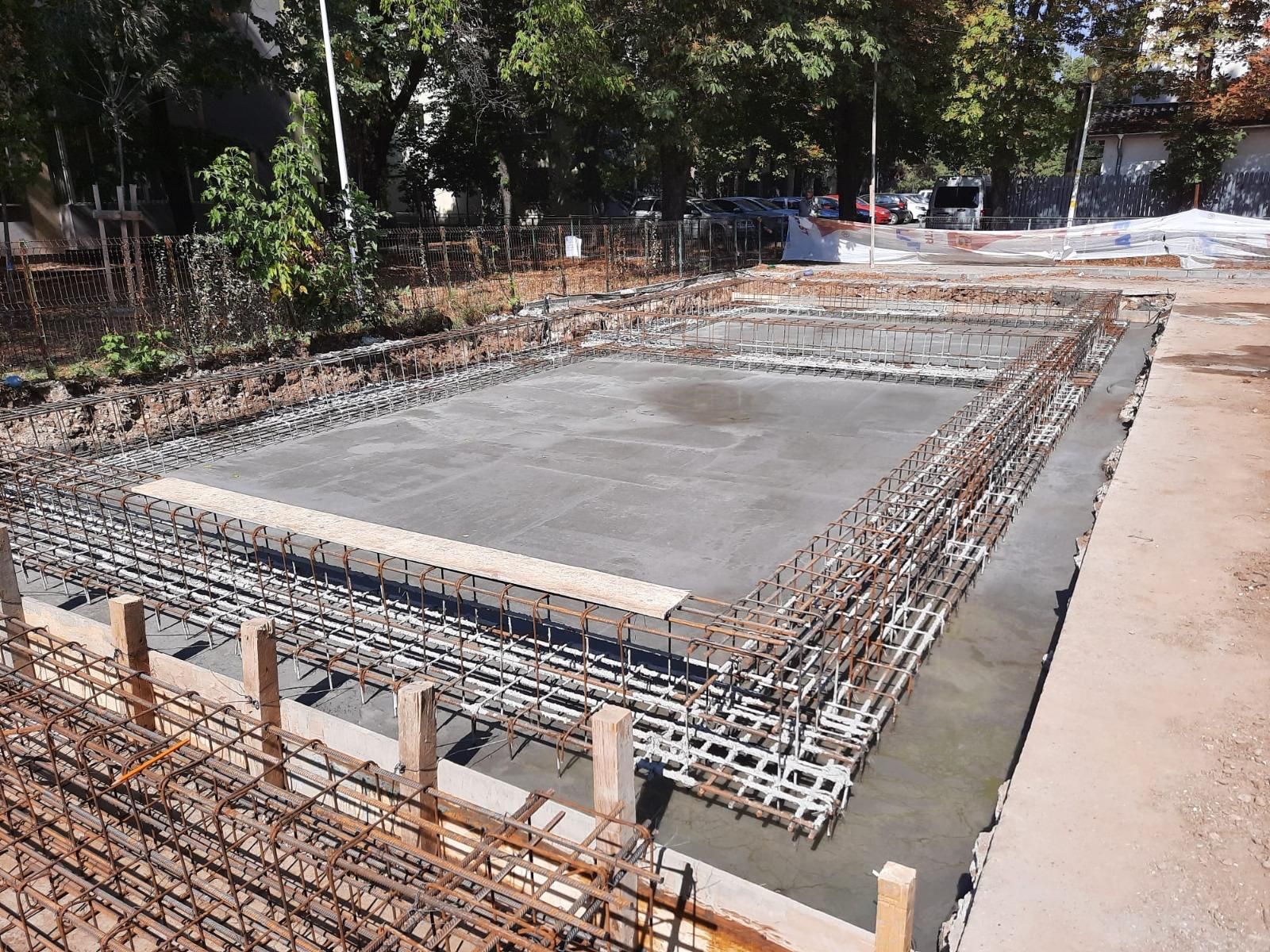 Meseriași constructori