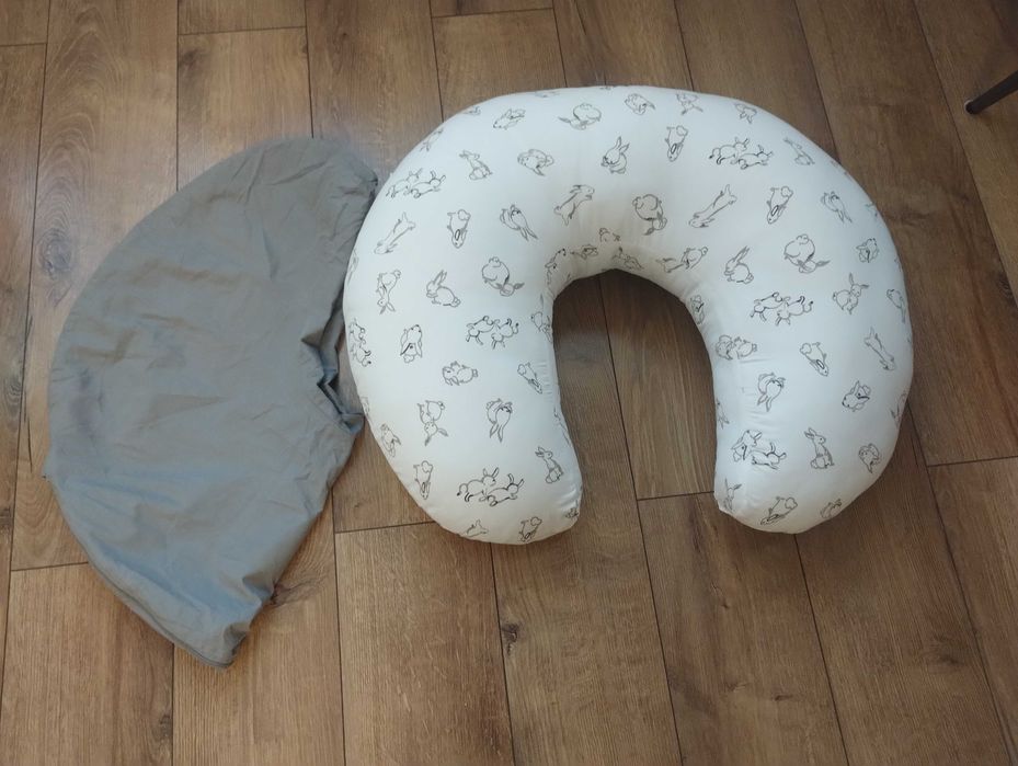 Perna alaptare IKEA cu husa extra detașabilă