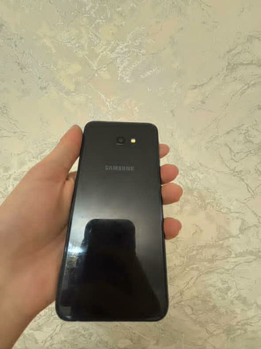 Samsung J4+ 32гб Состояние жаксы