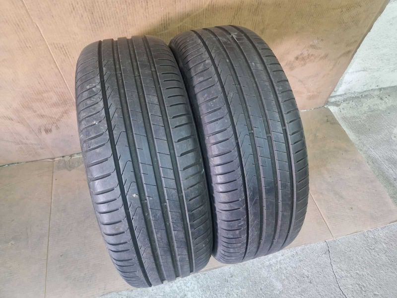 2 Pirelli R19 245/50
летни гуми Runflat 
DOT0622