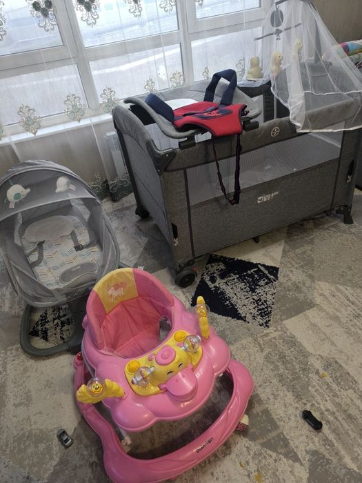 Манеж, шезлонг, ходунок