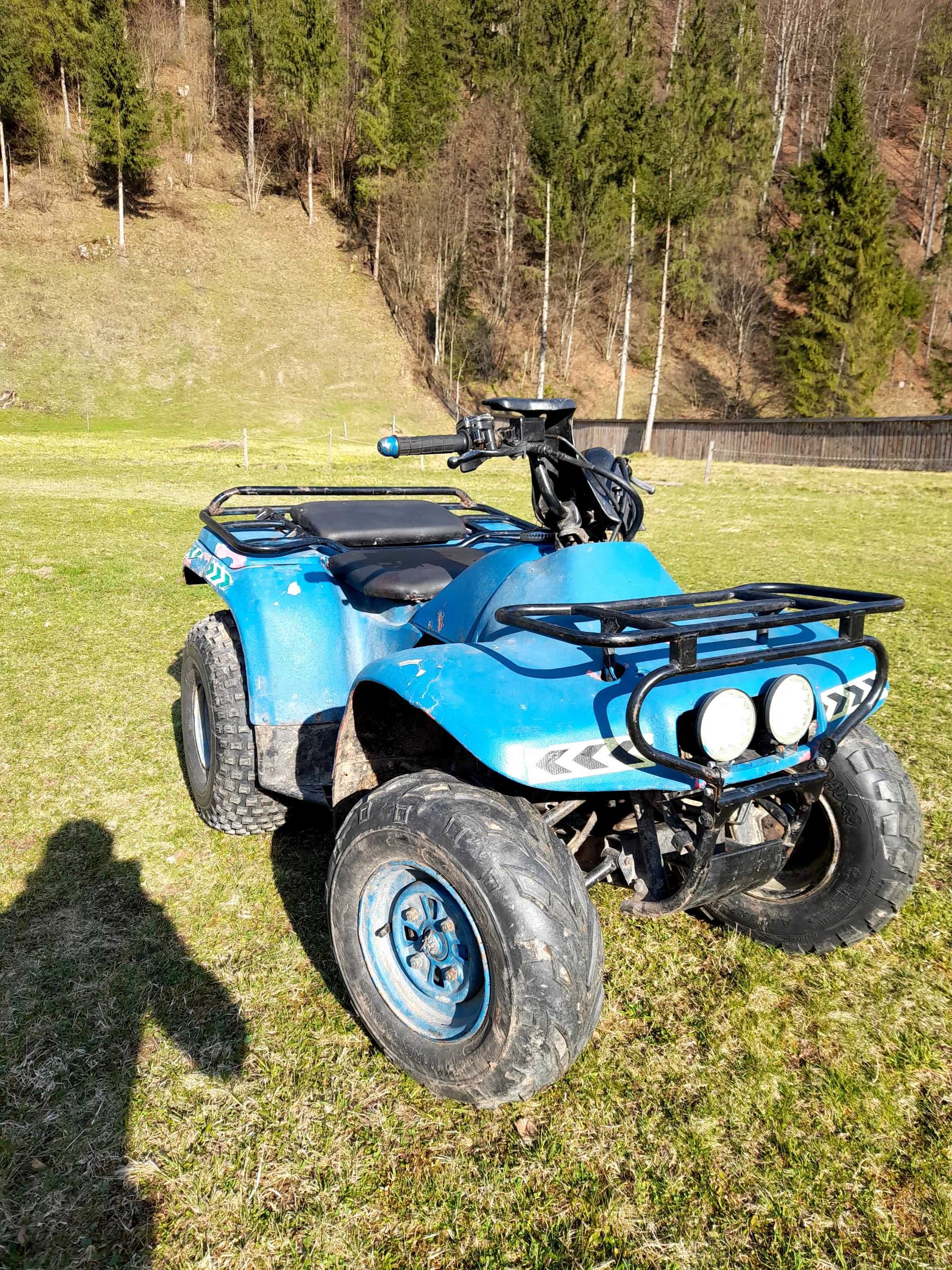 Vând atv honda trx 250cc