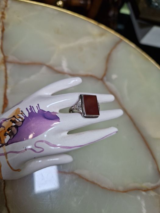 Старинен превъзходен антикварен сребърен пръстен с карнеол