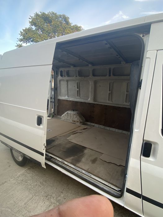 Ford Tranzit an 2010 motor2,2 dizel