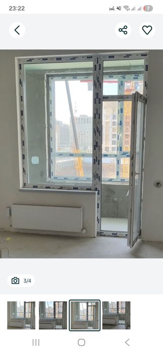 Балконная дверь с витражным окном