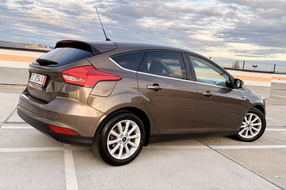 Ford Focus TITANIUM 10/2016 1.5TDCI 120CP