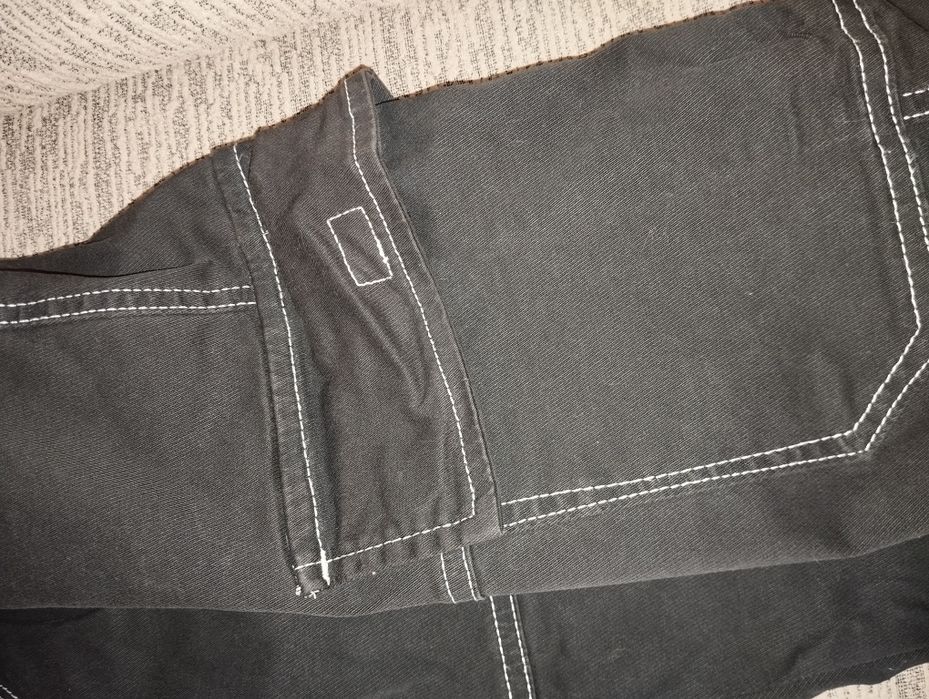 Pantaloni cargo Bershka