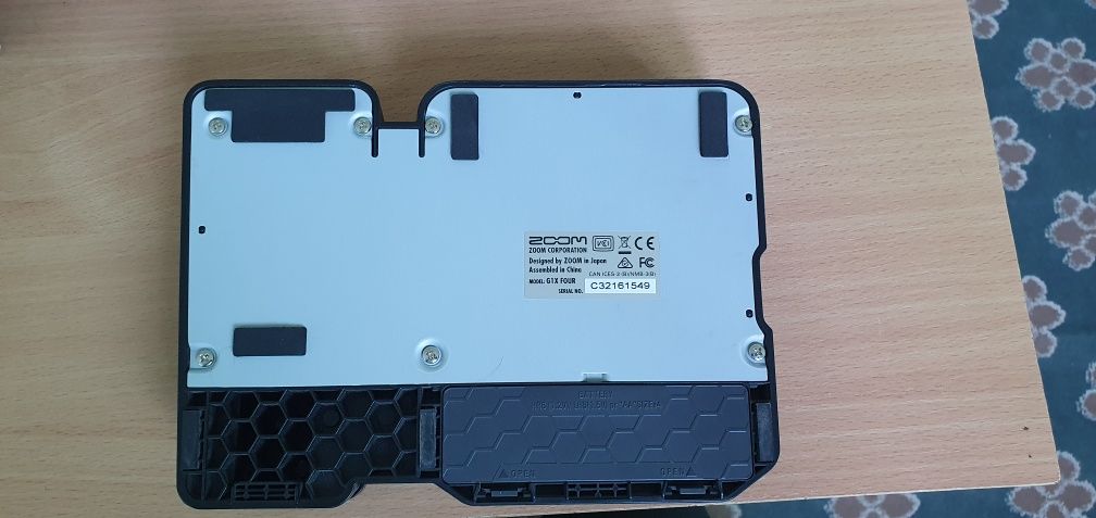 Gitara pedal  xolati zo'r