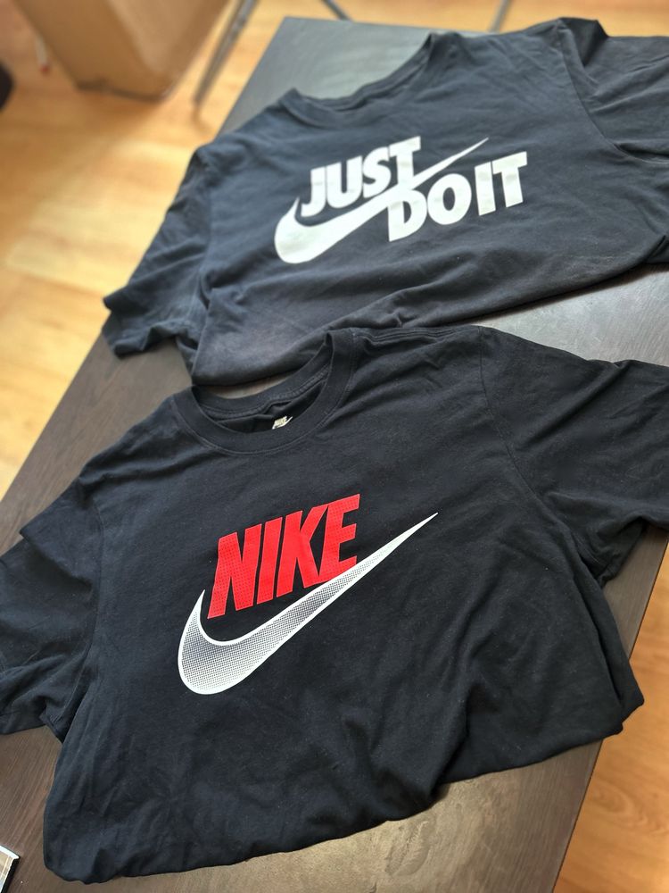 Мъжка тениска Nike S размер!